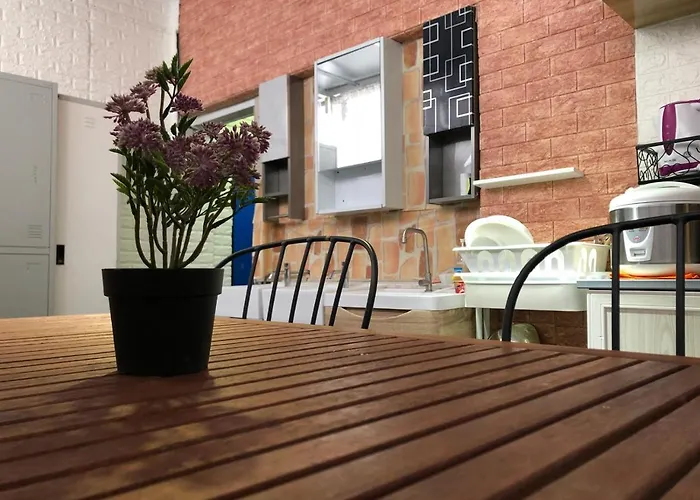 Oh My Pods Hostel Singapore